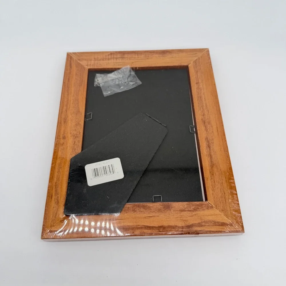 Mixed Lot of 4 Picture Frames Wood Gold Tone Metal Black 5x7 and Small Vintage